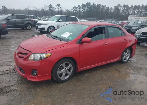 2013 Toyota Corolla S z USA, uszkodzony, nr VIN 2T1BU4EE8DC073251